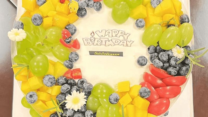7월과 8월 사원 생일 파티 | 생일 축하해, 행복한 "여름"